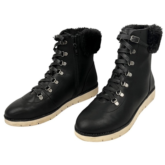 MIA Mikayla Winter Combat Boots - Picture 4 of 9